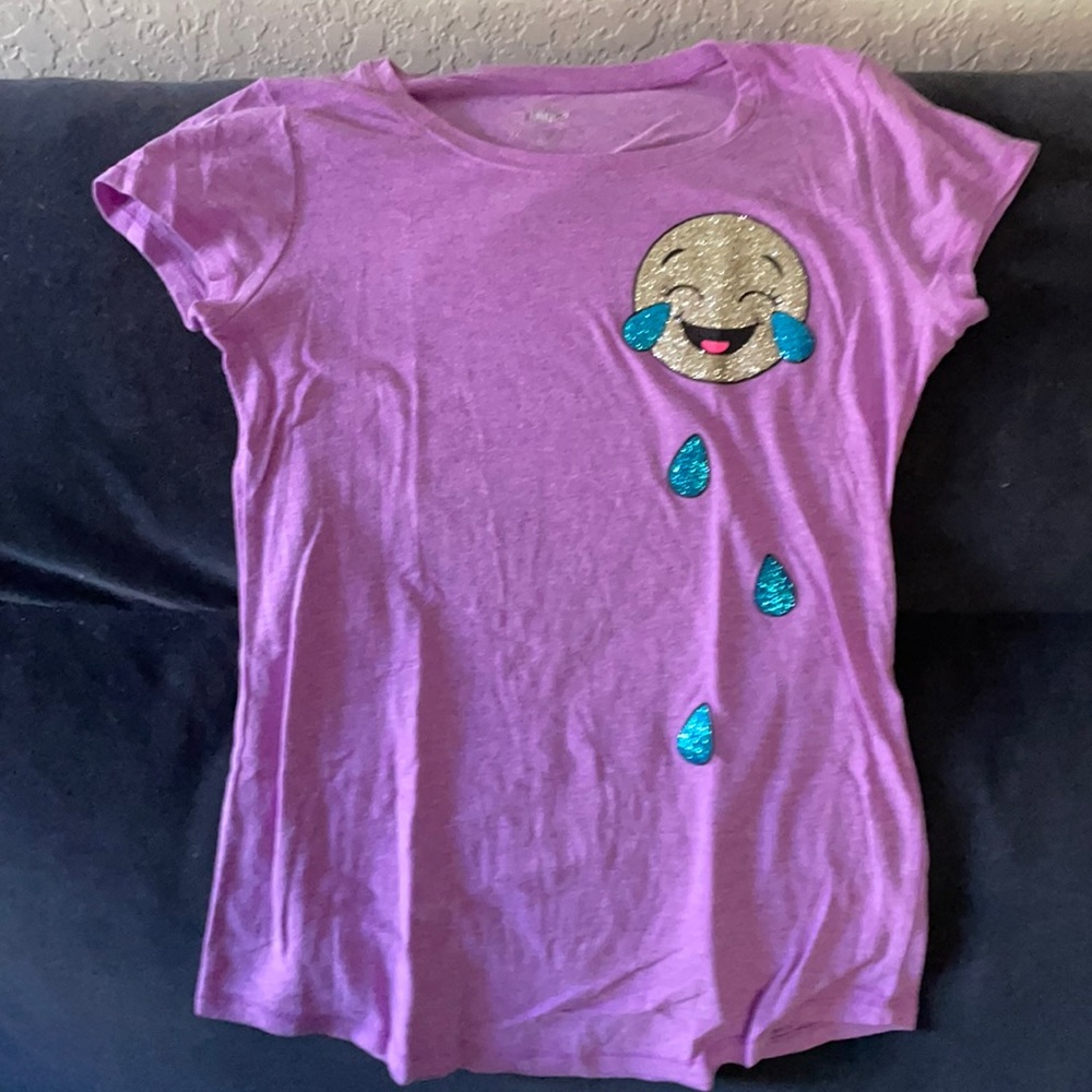 Justice emoji t shirt for girls